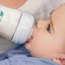 Avent Láhev 260 ml Natural PP zelená