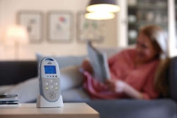 Avent Elektronická chůva DECT SDC570