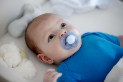 Avent dudlíky Freeflow 0 - 6 měsícůčirý modrý a červený